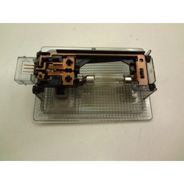 Luz Interna Caroneiros Traseira Gm Spin 1.8 Ltz 2019