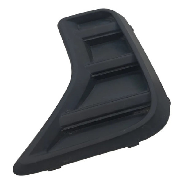 Grade Farol Milha Direito Vw Saveiro 1.6 Robust 2025 Preto Direito
