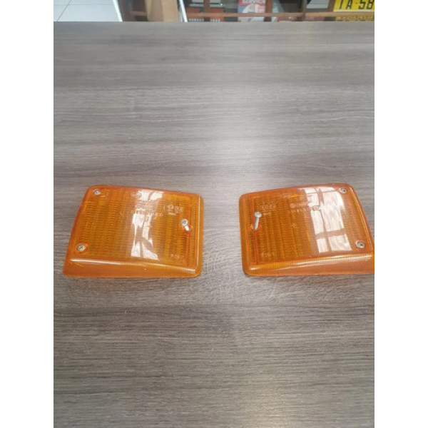 Par Lentes Dianteira Original Vw Kombi 1992 Arteb Laranja