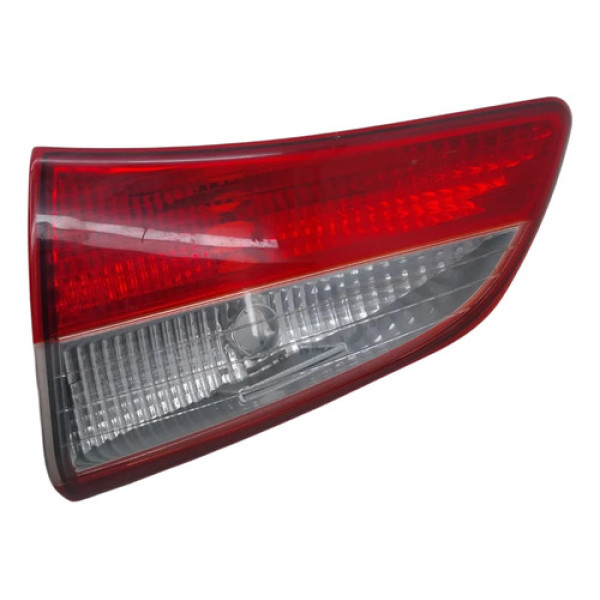 Lanterna Traseira Direita Tampa Hyundai Hb20 Hatch 2017 Direito/passageiro Vermelho