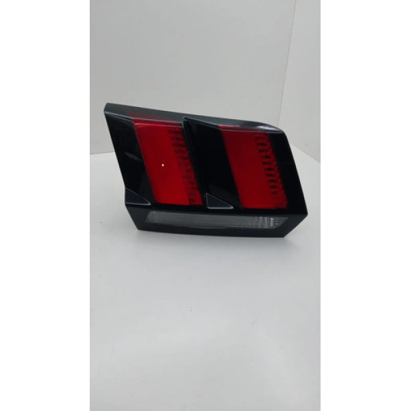 Lanterna Traseira Esquerda Tampa Peugeot 3008 Griffe 2020 Esquerdo Vermelho