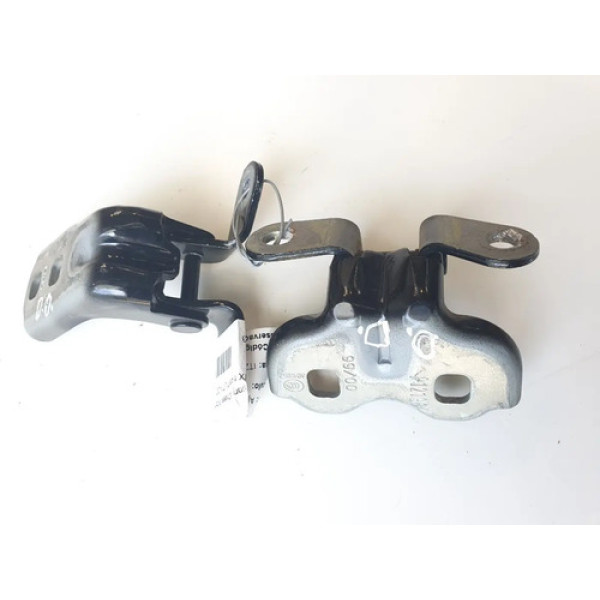 Dobradiça De Porta Traseira Esquerda Gm Onix 2013