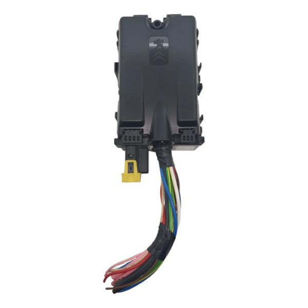 Caixa De Fusiveis Peugeot 3008 1.6 Thp Griffe At 2020