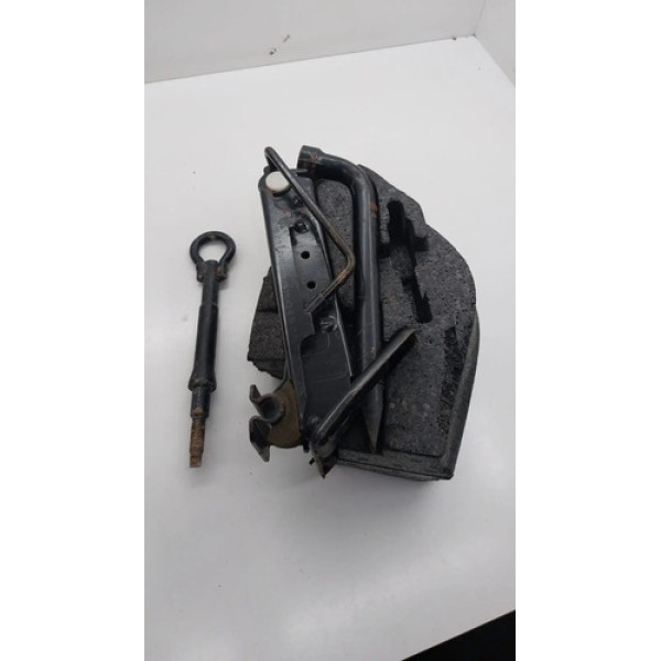 Macaco/chave De Roda Ford Fiesta 1997