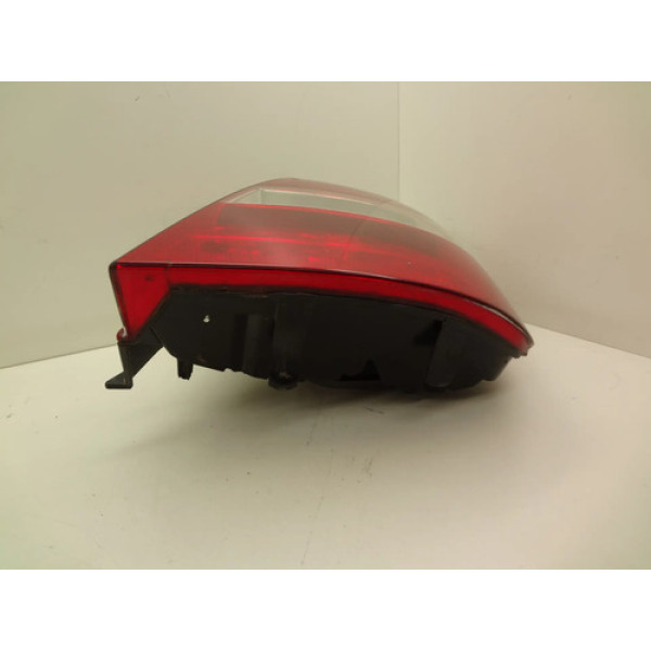 Lanterna Traseira Direita Fiat Stilo 1.8 2006 Direito/passageiro Vermelho