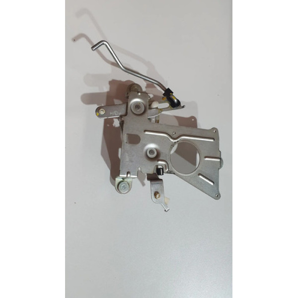 Suporte Fechadura Porta Malas Hyundai Tucson 2008