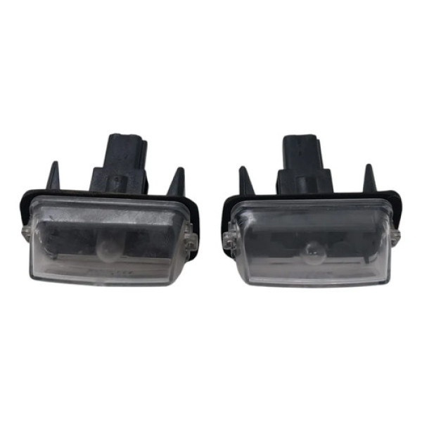 Par De Luzes Placa Traseira Toyota Yaris Hatch 2020