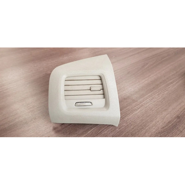 Difusor De Ar Painel Lado Esquerdo Gm Spin Lt 2013