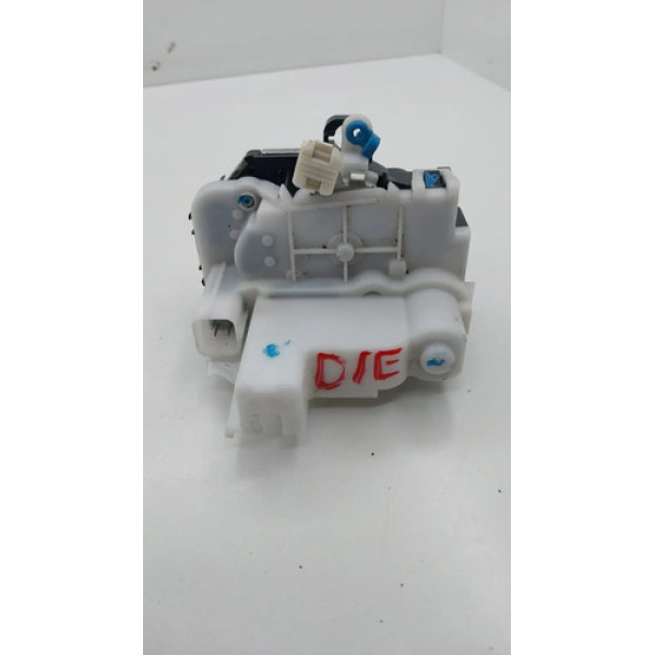 Fechadura Porta Dianteira Esquerda Fiat Palio Sporting 2014