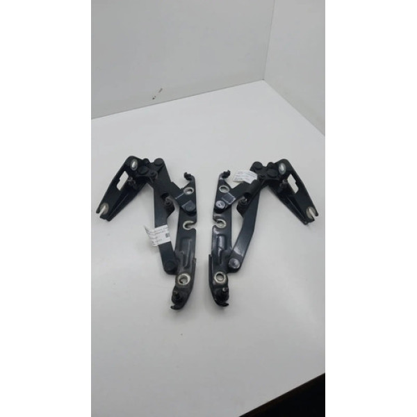 Dobradiça Porta Malas  ( Par ) Vw Jetta 2.5 2010
