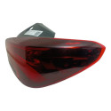 Lanterna Direita Onix Hatch 2020 A 2025 C/ Led (detalhe) Direito/passageiro Vermelho