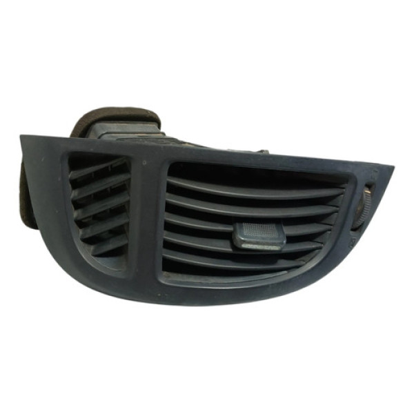 Difusor Ar Lateral Lado Esquerdo Kia Cerato 2009 A 2013