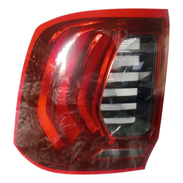 Lanterna Traseira Esquerda Oroch 2016 A 2022 (detalhe) Esquerdo/motorista Vermelho
