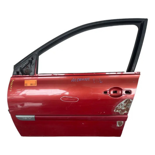 Porta Dianteira Esquerda Megane 2006 A 2013 (avaria) Dianteira Esquerda