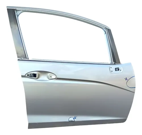 Porta Dianteira Direita Fit 2015 2016 A 2021 (detalhe) Dianteira Direita