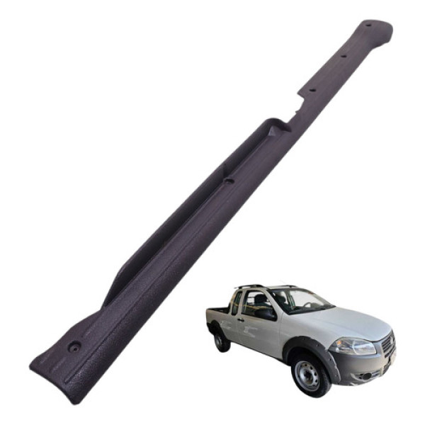 Soleira Porta Direita Fiat Strada 1.4 Working 2012 Preto