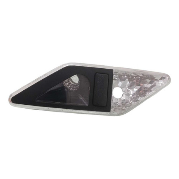 Luz Cortesia Traseira Direita Bmw 325i 2003