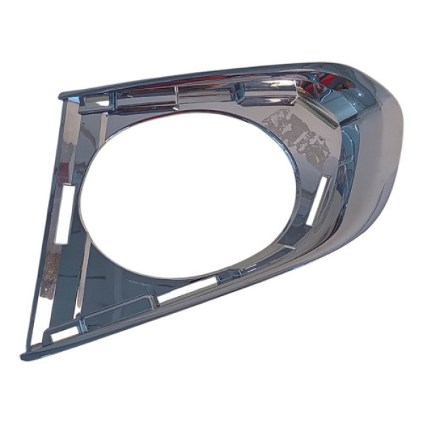 Moldura Farol Esquerdo Chevrolet Tracker 2014 Cromado