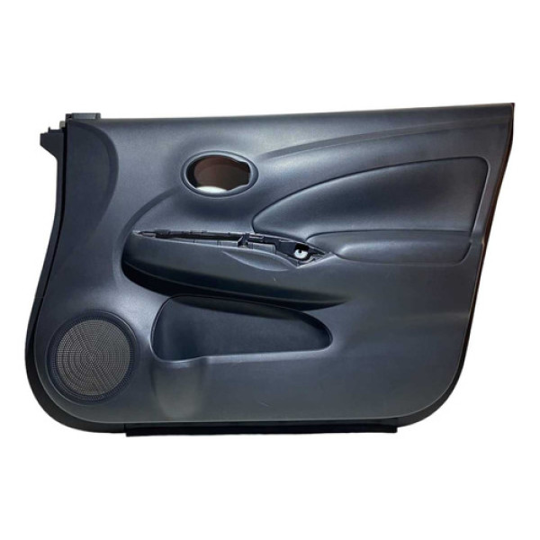 Forro De Porta Nissan Versa 2018 Couro Dianteira Direita Preto