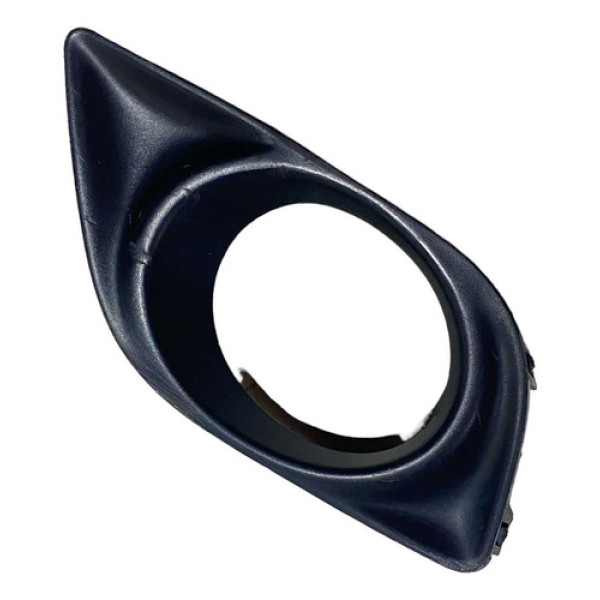 Moldura Farol Milha Nissan Versa 2012 / 2019 Esquerdo Preto Esquerdo