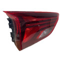 Lanterna Tampa Traseira Onix Plus Esquerda Sem Led Detalhe Esquerdo/motorista Vermelho