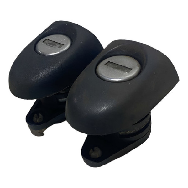 Par Miolos Porta Strada Working 1.4 Flex 2015 Preto Dianteira