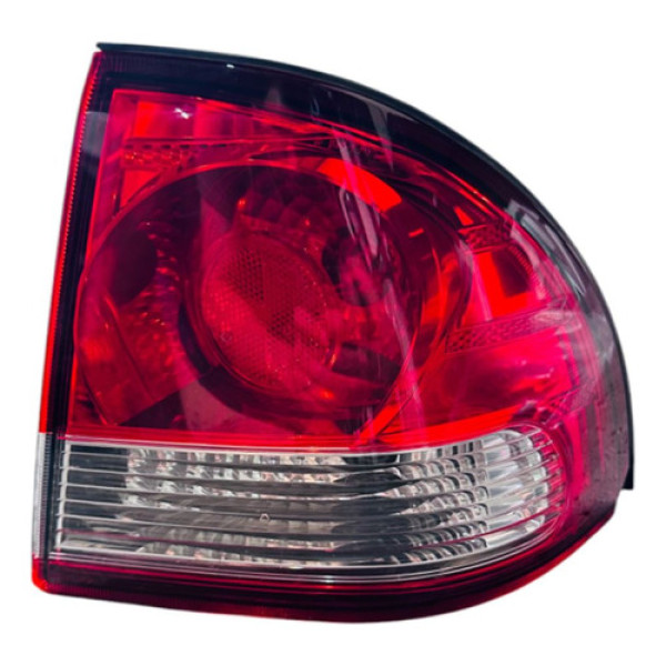 Lanterna Traseira Direita Chevrolet Classic 11/16 Detalhe Direito/passageiro Vermelho