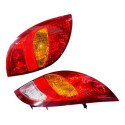 Par Lanternas Traseiras Chevrolet Celta 2001 2002 2003 2005 Ambos Lados Vermelho