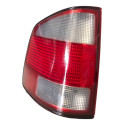 Lanterna Traseira Esquerda Chevrolet S10 1995 À 2000 Esquerdo/motorista Vermelho