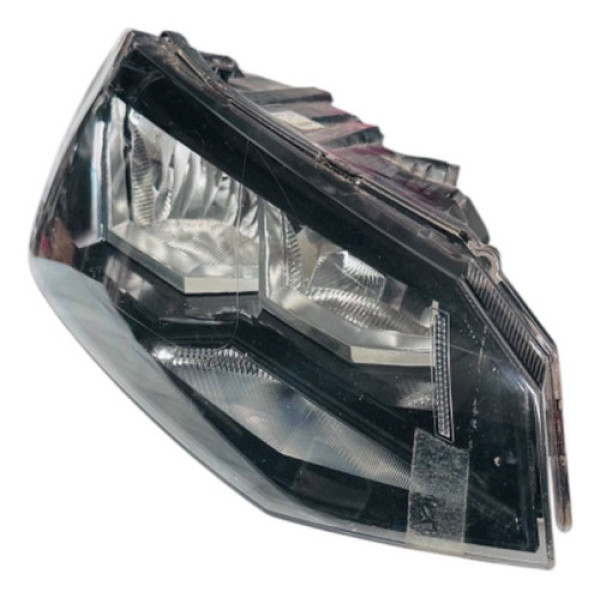 Farol Direito Recuperado/ Vw/ /  A Volkswagen Polo 2018 Direito/passageiro