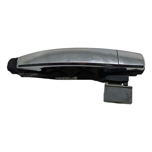Maçaneta Externa Traseira Direita Chevrolet Captiva 2012  Prata Traseira