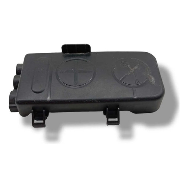 Tampa Polo Positivo Bateria Fiat Linea Essence 1.8 2014