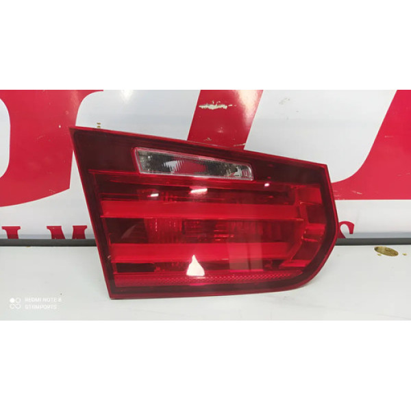 Lanterna Tampa Traseira Bmw 320i 2016 2017 2018 Esquerdo Esquerdo/motorista Vermelho