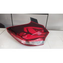 Lanterna Traseira Esquerda Chevrolet Tracker Led 2020 A 2023 Esquerdo Vermelho