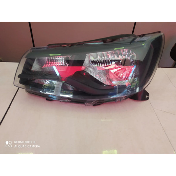 Farol Esquerdo Saveiro G9 2024 2025 Friso Cinza Esquerdo/motorista