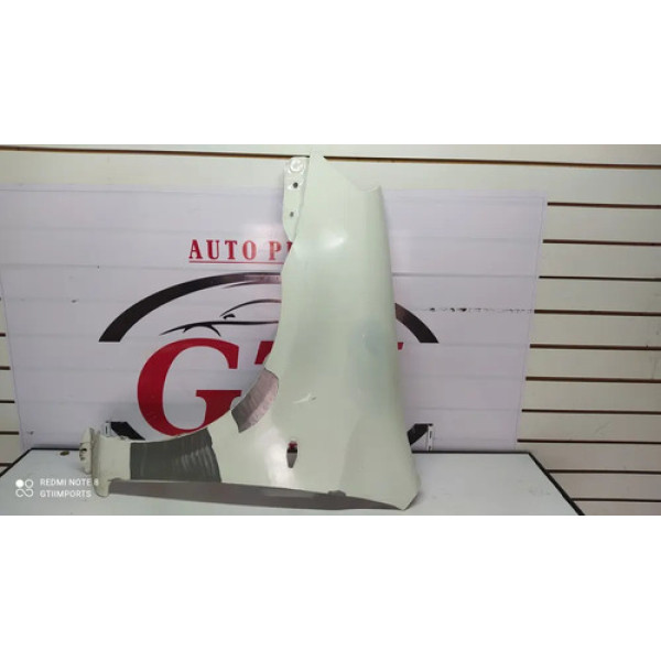 Paralama Esquerdo Toyota Etios Com Furo De Pisca 2012 A 2022