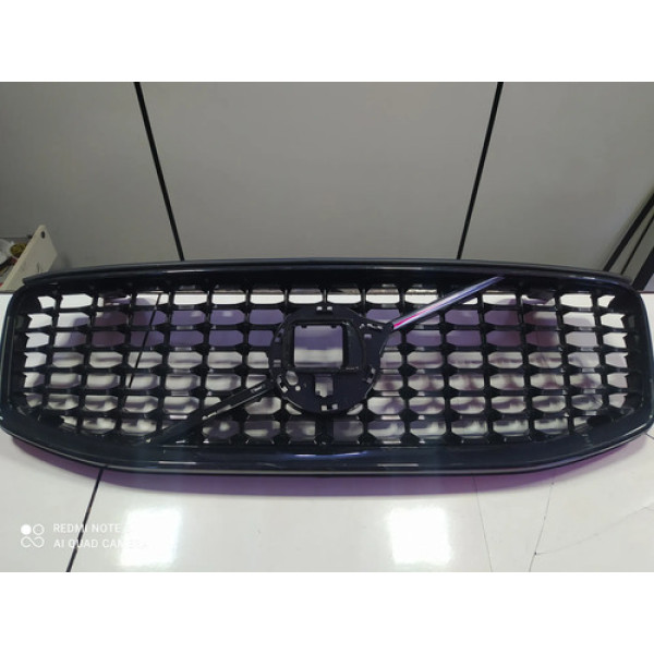 Grade Parachoque Dianteiro Volvo Xc60 T8 2022 A 2024 Preto Brilhante