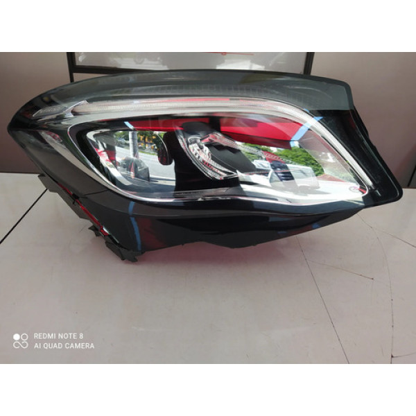 Farol Direito Mercedes Gla 200 2017 A 2019 ## Direito/passageiro