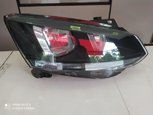 Farol Direito Fox Space Fox Friso Preto 2015 A 2021# Direito/passageiro