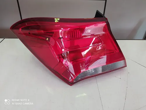 Lanterna Traseira Esquerda Prisma 2017 2018 2019 Esquerdo/motorista Vermelho