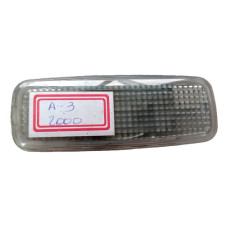 Luz De Cortesia Interna Para Audi A3 A4 A6 E A8 8l0947105a