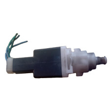 Interruptor Pedal Freio Fiat Punto Stilo 46840510 Usado