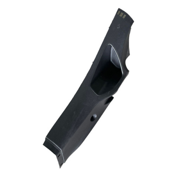 Acabamento Esquerdo Coluna Porta Malas Ford Focus 2015