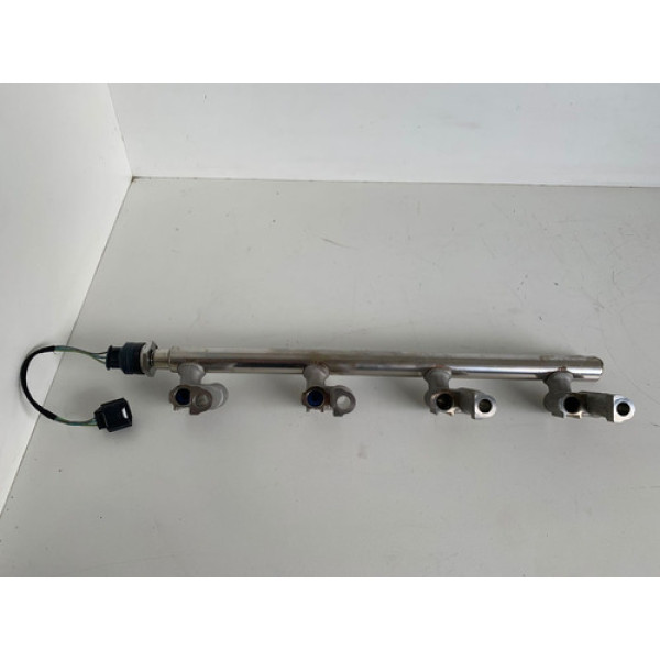 Flauta Dos Bicos Injetores Discovery 4 V8 8w939g774af 1270