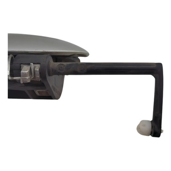 Maçaneta Externa Dianteira Direita Peugeot 206 207 2001 2014 Prateado Dianteira