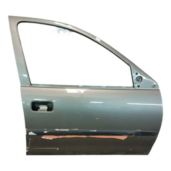 Porta Dianteira Direita Gm Corsa Classic 2005 Dianteira Direita Cinza