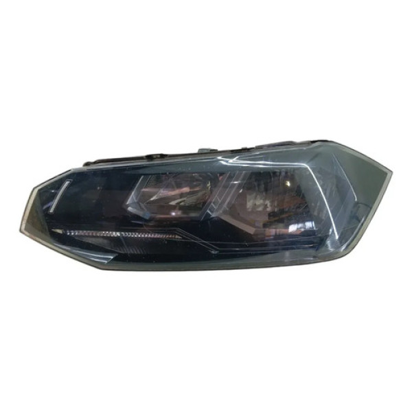 Farol Esquerdo Polo Virtus 18/22 Masc Negra  Detalhe Esquerdo/motorista