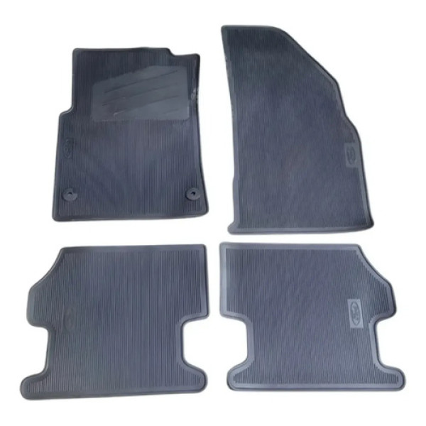 Jogo Tapete Ford Fiesta Sedan 1.6 8v Flex 2006 Preto Preto
