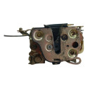 Fechadura Dianteira Esquerda Chevrolet Corsa Classic 01
