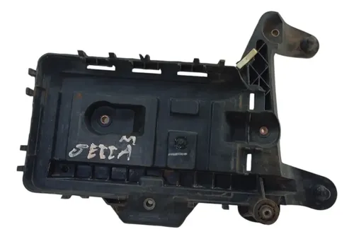 Suporte Caixa Bateria Vw Jetta 2008 2012 12 Preto
